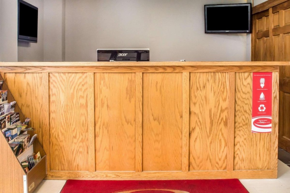 Econo Lodge Brockport Image 23